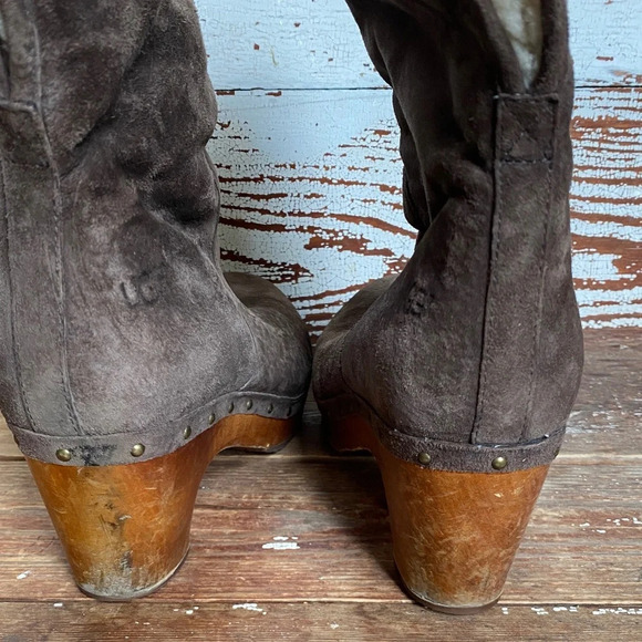UGG Lynea Brown Suede Boot 9 - Picture 8 of 13